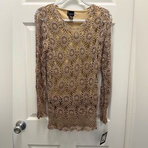 NEW NY Collection Petite Tan Crochet Layered Long Sleeve